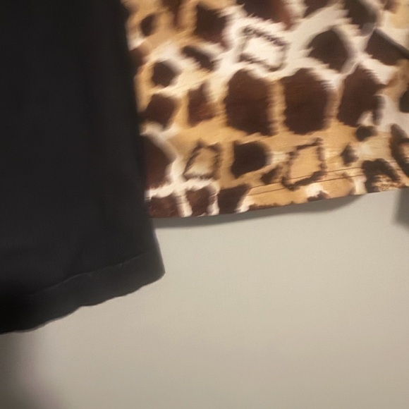 Alfred Dunner Black Cardigan sweater medium Animal Print 2 in 1 open front - Picture 3 of 8